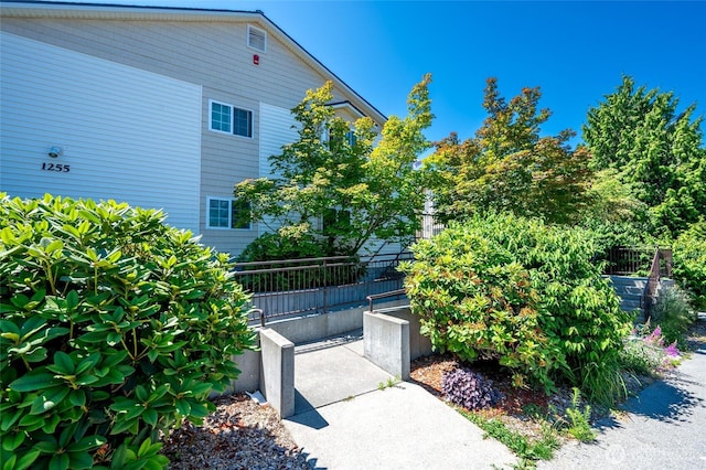 1255 NE 152nd St Unit 3, Shoreline, WA 98155 - view of side of home