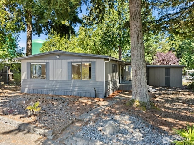 3060 NE Mcwilliams Rd Unit 2, Bremerton, WA 98311 - photo 1