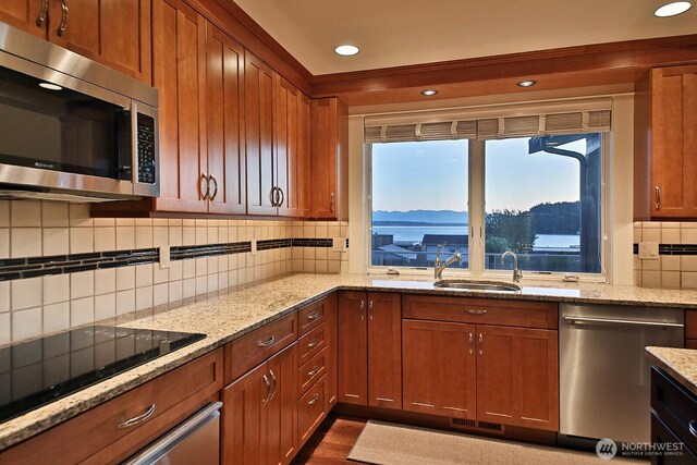 8238 Maritime Dr, Clinton, WA 98236 - photo 12