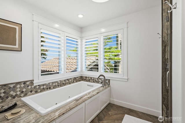 4043 55th Ave SW, Seattle, WA 98116 - full bath with plenty of natural light, a tub with jets, and recessed lighting