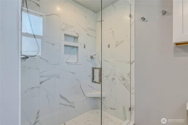 622 119th Ave E, Edgewood, WA 98372 - full bath featuring a marble finish shower