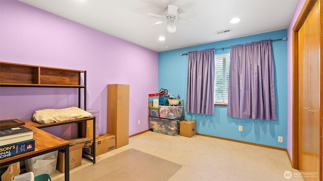 87 Sullivan Pl, Walla Walla, WA 99362 - carpeted bedroom featuring a ceiling fan and recessed lighting