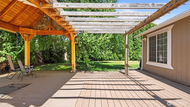 87 Sullivan Pl, Walla Walla, WA 99362 - wooden deck featuring a pergola and a lawn