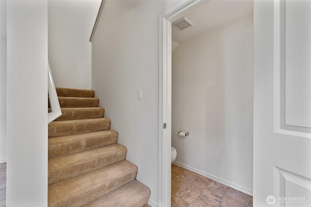 22532 43rd Ave S Unit 19-2, Kent, WA 98032 - stairs with baseboards
