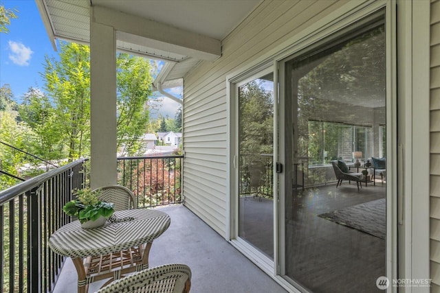 15000 Juanita Dr NE Unit 402, Kenmore, WA 98028 - view of balcony