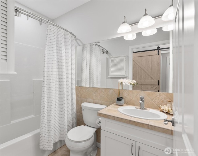 15000 Juanita Dr NE Unit 402, Kenmore, WA 98028 - full bath featuring shower / tub combo, vanity, decorative backsplash, and tile walls