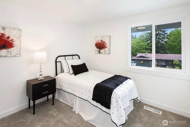 7502 117th Ave NE, Kirkland, WA 98033 - bedroom featuring carpet floors