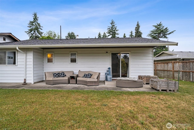 2010 Tacoma Rd, Puyallup, WA 98371 - rear view of property featuring outdoor lounge area and a patio