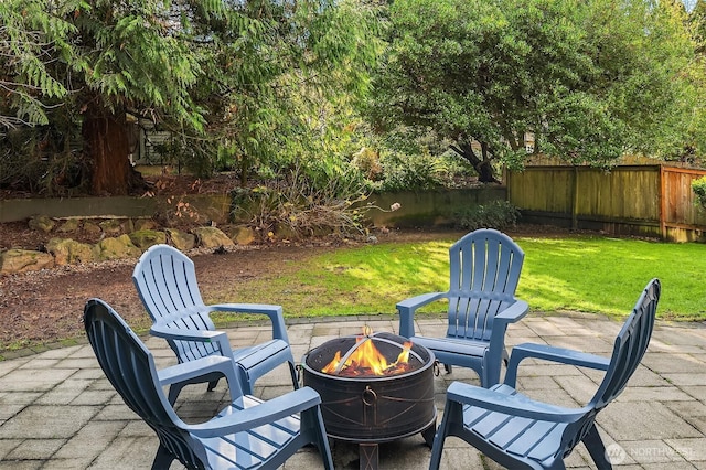 414 10th St S, Kirkland, WA 98033 - view of patio / terrace with an outdoor fire pit