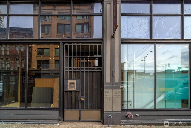 210 3rd Ave S Unit 3C, Seattle, WA 98104 - photo 5