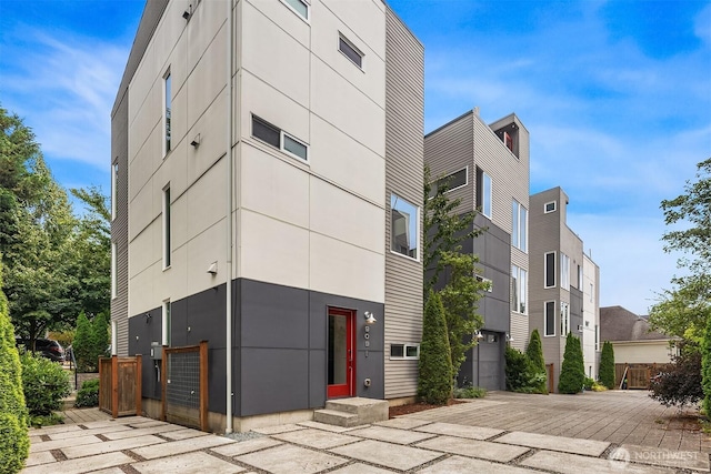 909 29th Ave S, Seattle, WA 98144 - view of building exterior
