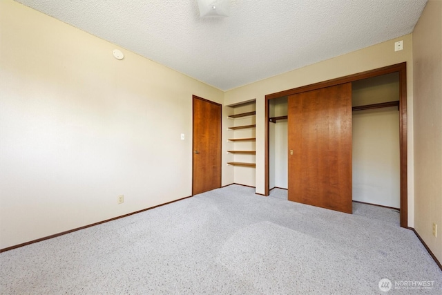 103 Crest Dr, Ephrata, WA 98823 - unfurnished bedroom featuring carpet and a textured ceiling