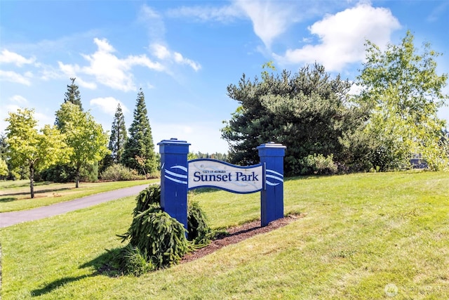 6125 Kennedy Ave SE Unit F7, Auburn, WA 98092 - community sign with a yard
