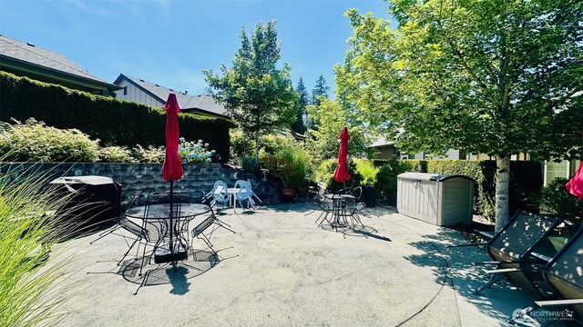 23884 NE 112th Cir Unit 2, Redmond, WA 98053 - view of patio / terrace with outdoor dining space