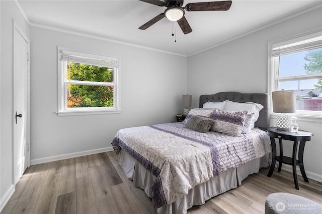 4840 E B St, Tacoma, WA 98404 - bedroom with wood finished floors, crown molding, and a ceiling fan