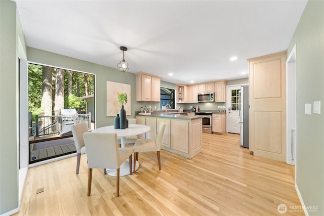 3718 130th Ave NE, Bellevue, WA 98005 - photo 13