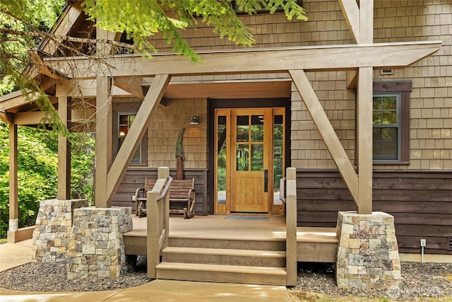 80 Queens Loop, Cle Elum, WA 98922 - property entrance featuring a porch