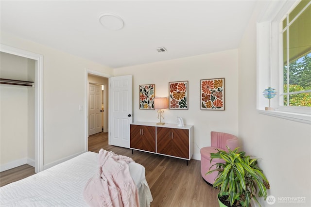 22720 90th Ave W, Edmonds, WA 98026 - bedroom with dark wood finished floors and a closet