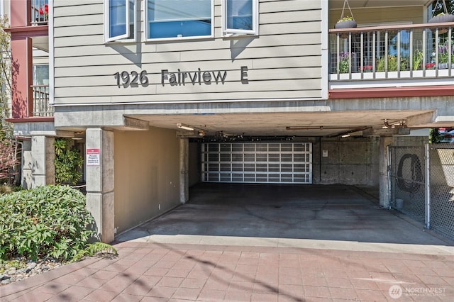 1926 Fairview Ave E Unit 307, Seattle, WA 98102 - garage with concrete driveway