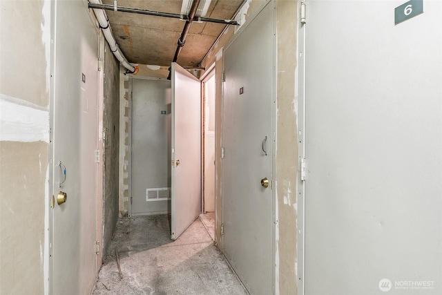 1300 Alki Ave SW Unit 100, Seattle, WA 98116 - corridor featuring concrete floors