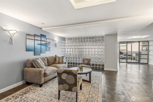 1300 Alki Ave SW Unit 100, Seattle, WA 98116 - living room with baseboards