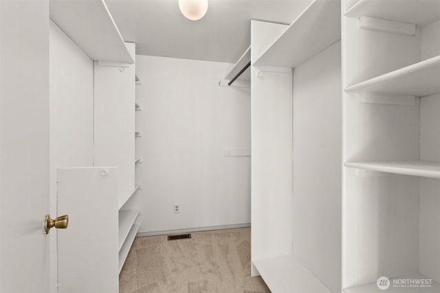 3322 Pacific Way, Longview, WA 98632 - spacious closet featuring carpet flooring
