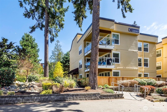 22910 90th Ave W Unit C103, Edmonds, WA 98026 - view of building exterior