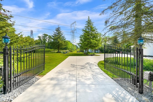 8894 Giles Rd, Blaine, WA 98230 - gate with a lawn