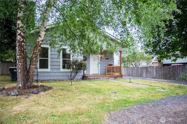 606 State St, Centralia, WA 98531 - rear view of property with covered porch