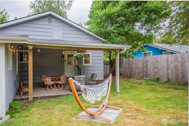 606 State St, Centralia, WA 98531 - view of yard featuring a patio