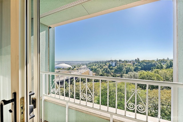 3201 Pacific Ave Unit 602, Tacoma, WA 98418 - view of balcony