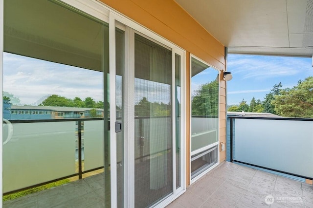 15146 65th Ave S Unit 518, Tukwila, WA 98188 - view of balcony