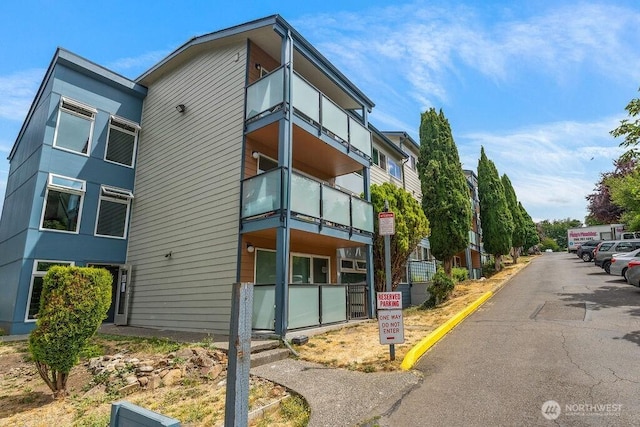 15146 65th Ave S Unit 518, Tukwila, WA 98188 - view of building exterior