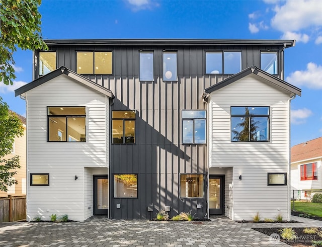 7042 25th Ave NW, Seattle, WA 98117 - photo 1