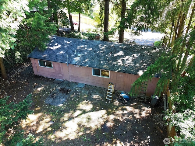 4011 147th Pl SE, Bellevue, WA 98006 - view of side of home with roof with shingles
