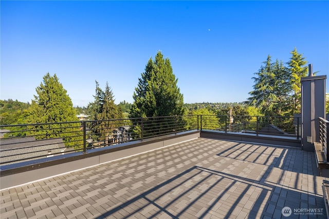 2618A E Roy St, Seattle, WA 98112 - view of patio / terrace