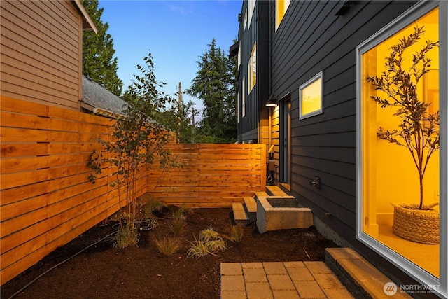 2618A E Roy St, Seattle, WA 98112 - view of side of home
