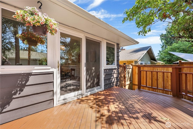 10507 NE 193rd St, Bothell, WA 98011 - view of wooden deck