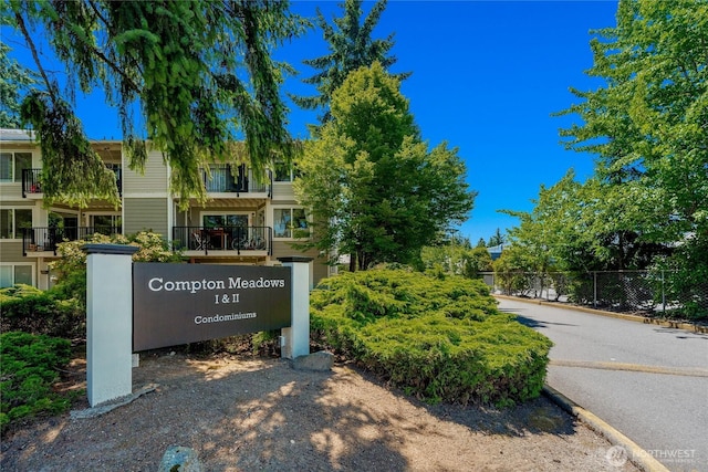 12504 NE 142nd Ln Unit C102, Kirkland, WA 98034 - view of community sign