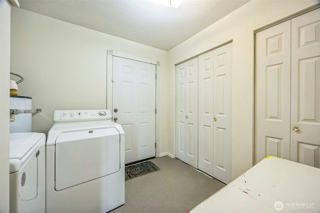 143 Mauerman Rd, Chehalis, WA 98532 - laundry area featuring washing machine and clothes dryer and carpet floors
