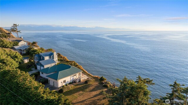 2377 W Beach Rd, Oak Harbor, WA 98277 - photo 1