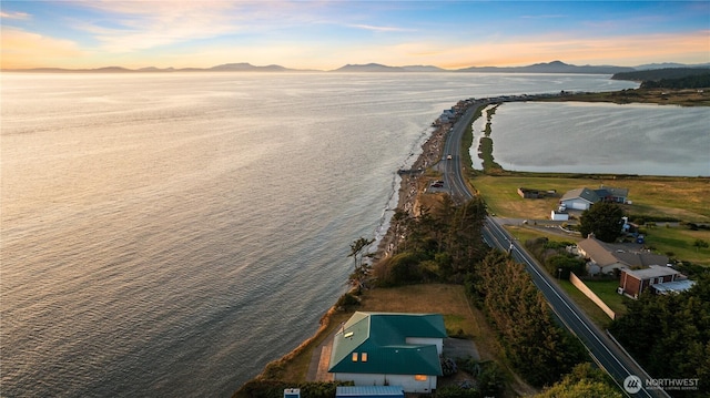 2377 W Beach Rd, Oak Harbor, WA 98277 - photo 2