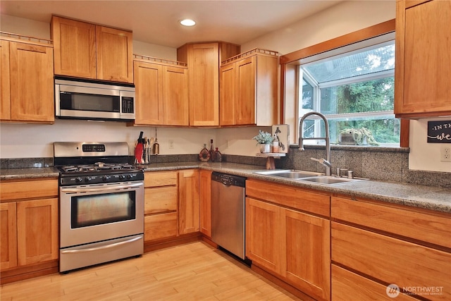 3673 Kingston Ct, Clinton, WA 98236 - photo 9