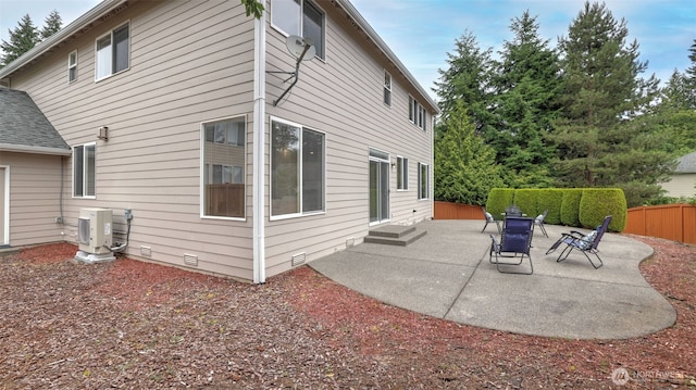 17303 SE 185th St, Renton, WA 98058 - back of property featuring crawl space and a patio area