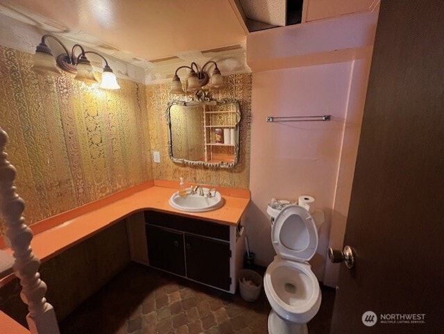 29024 38th Ave S, Auburn, WA 98001 - bathroom with vanity and toilet