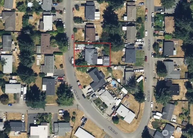 29024 38th Ave S, Auburn, WA 98001 - aerial view of property and surrounding area featuring property boundaries highlighted