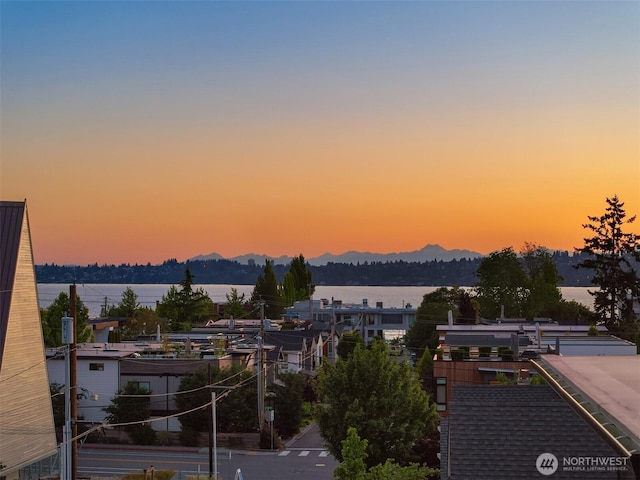 330 3rd Ave S Unit C, Kirkland, WA 98033 - mountain view