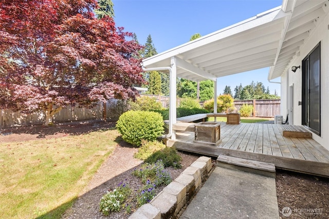 2512 Columbus Ave, Port Angeles, WA 98362 - wooden deck with a fenced backyard