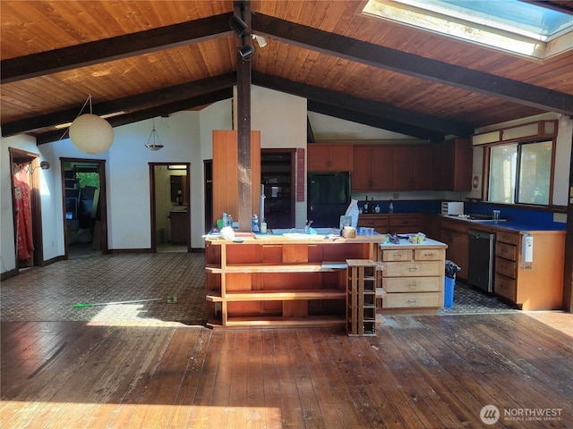 605 E Skottowe Ln E, Friday Harbor, WA 98250 - photo 1