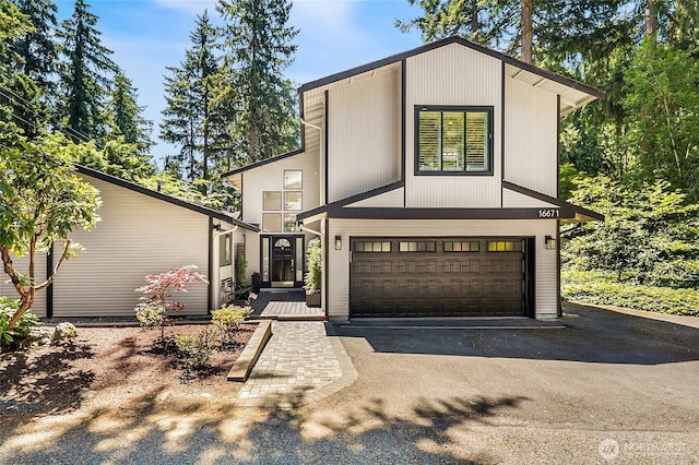 16671 SE 17th Pl, Bellevue, WA 98008 - view of front of property with asphalt driveway and an attached garage